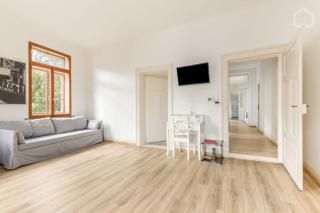 Historic 4 Rooms - 7