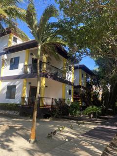 Tranquility Beach Suites - 7