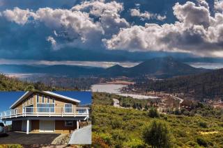 A LIVING CANVAS Amazing Lake View Custom Home - Julian - 0