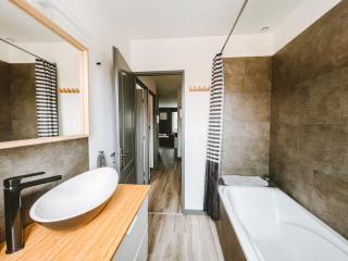 Le DrômArdèchois - Gîte meublé 6 personnes Tournon sur Rhône - ÉCOLODGÎTE - Tournon-sur-Rhône - 7