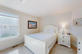 Grande at Canal Pointe 37484 Liverpool Ln - Rehoboth Beach - 1