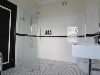 The Commercial Boutique Hotel - Tenterfield - 2
