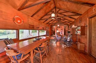 Custom-Built Lakefront Cottage with Spacious Yard! - Hartstown - 3