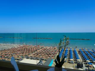 Nautilus Family Hotel - Pesaro - 5
