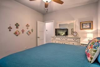 Modern OKC Retreat Half-Mile to Plaza District! - Oklahoma City - 5