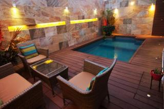 Cozy Home with Private Pool - 0