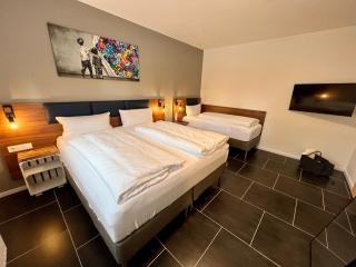 JUNIPRO Luxury Apartments - 8