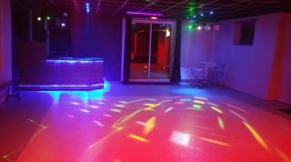 Location 30 personnes - - 1