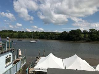 Ferry View - 9