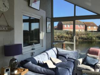 Water's Edge Holiday Home - Beadnell - 8