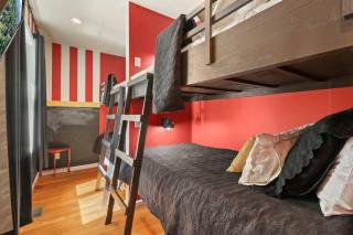 Gorgeous Cottage with Hot Tub in Boone NC! - Boone - 3