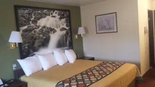 Super 8 by Wyndham Rawlins Wyoming - 2