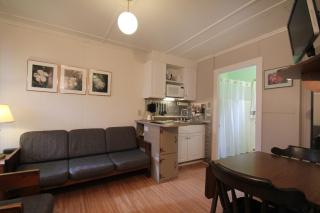Maple Leaf Motel - Littleton - 4