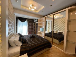 Park Azure Louvre apartment - Baku - 9