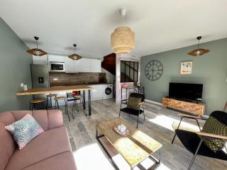 Maison chaleureuse entre pins et océan - 0