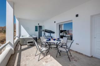 Captain View - Ano Syros - 1