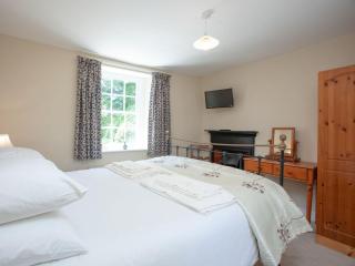 South Wing Cottage - Rumleigh - 2