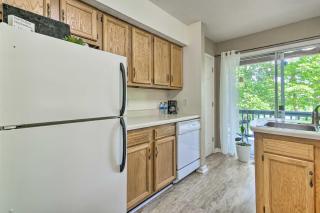 Lakefront Haven with Yard and Balcony in Ozarks! - 1