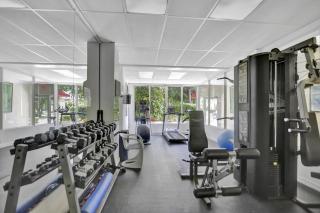 Mantell Plaza Apartments - Miami Beach - 6