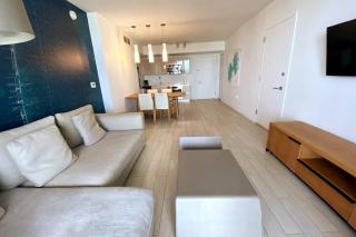 Miami Beach Apmt Full Kitchen - Hallandale Beach - 3