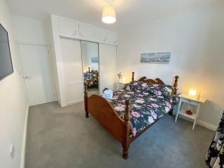Katys No 6 - Amble - 5