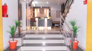 Hotel Royal Residency Executive - Miraj - 0