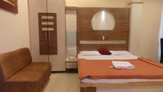 Hotel Royal Residency Executive - Miraj - 8