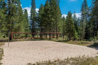 Pathway Paradise - Truckee - 1