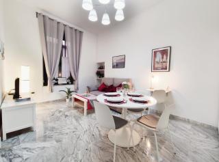 Ciriaco by SevillaLuxurySuites - 9