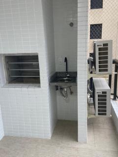 NOVÍSSIMO, apto CHURRASQUEIRA, Cap 3, Capitânia Varam , 2 dormitórios, 2 vagas de garagem - Guarujá - 3