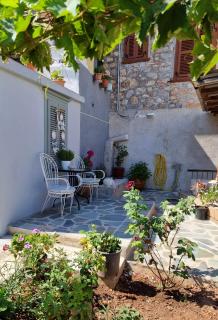 Sweet Stone House - Hydra - 6