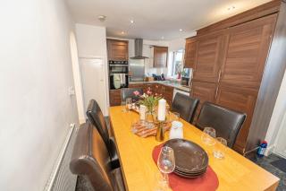 #Gorgeous 3 beds home#7min to subway, free parking - Thamesmead - 7
