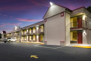 Red Roof Inn Lenoir - Lenoir - 4
