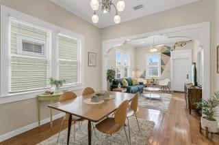 Modern Bungalow less than 4 blocks to 7th Ave in Ybor - Tampa - 1