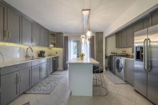 Golden Greek Getaway Chic house in heart of Tampa - Tampa - 3