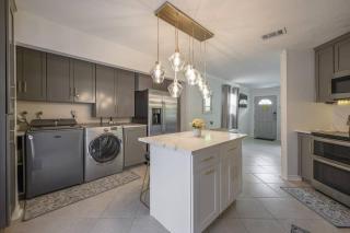 Golden Greek Getaway Chic house in heart of Tampa - Tampa - 2