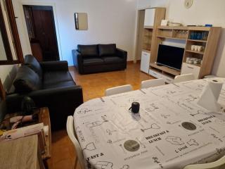 Beachfront House with garden and two terraces - Tisno - 8