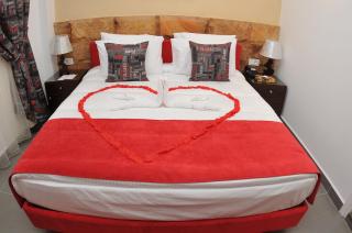 Monoberge Hotel - Jbeil - 8