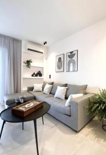 Seafront Apartment by C2C Architects - Kalívia Thorikoú - 7