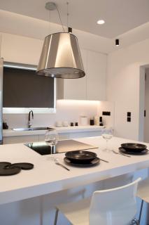 Seafront Apartment by C2C Architects - Kalívia Thorikoú - 4