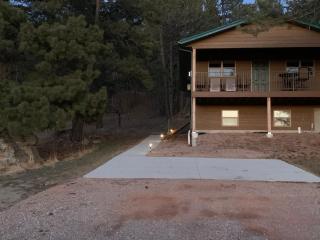 JC Stage Stop Resort - - 1