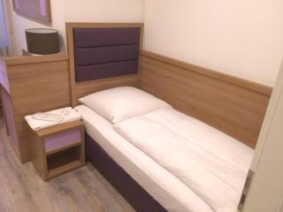 Slamba Hostel - 6