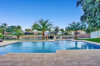 New! Waterfront Heated Pool & Jacuzzi 2 mi to Beach - Fishing Pier Relaxing SPA & Hammock - Fort Lauderdale - 3