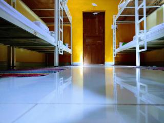 Red Monkeys Hostel - 6