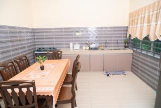 Adorable 3-bedroom home with Pool, Wi-Fi and BBQ - Rembau - 6