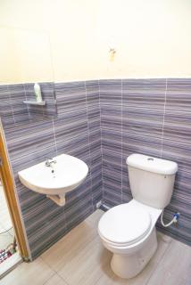 Adorable 3-bedroom home with Pool, Wi-Fi and BBQ - Rembau - 5
