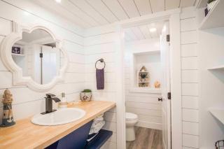 Starboard Tiny Home - Apple Valley - 2