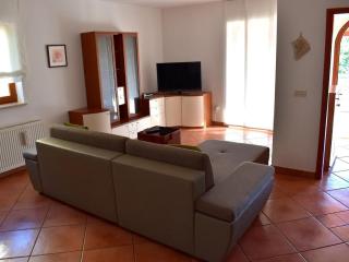 Apartment Take a Look - 8