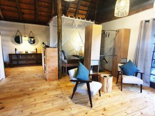 The Amare Cabin - Marloth Park - 6