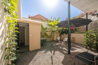OurMadeira - Chill Garden Apartment, downtown - Funchal - 9